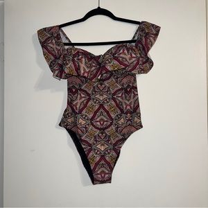 Abercrombie & Fitch one piece geometric print swimsuit SIZE: SMALL